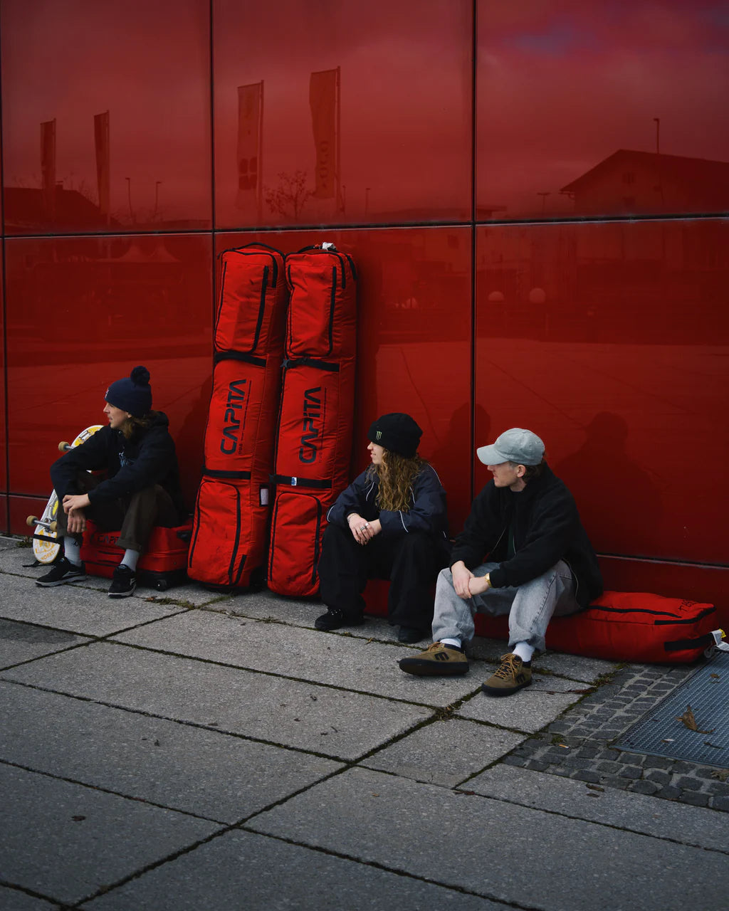 CAPiTA Explorer Wheeled Board Bag