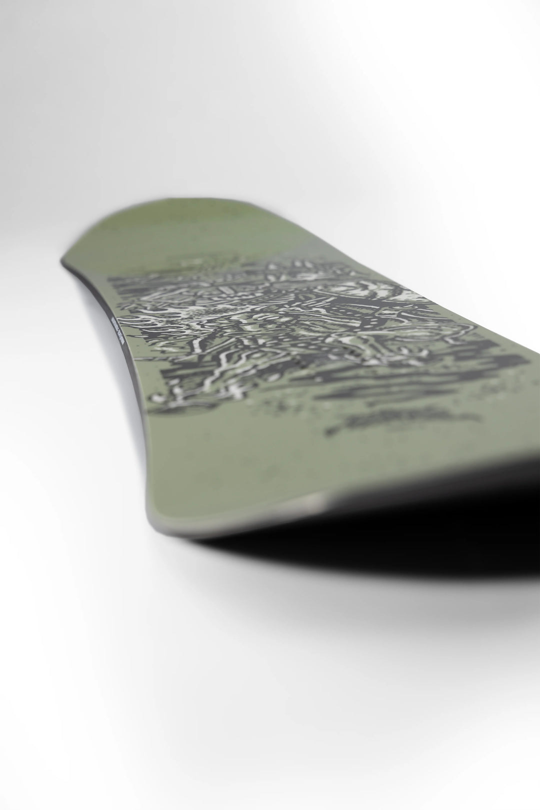 2026 CAPiTA Dark Horse Snowboard
