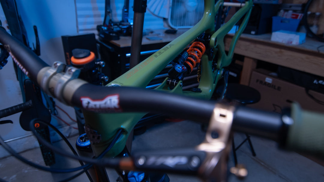 Bars/Grips/Stem