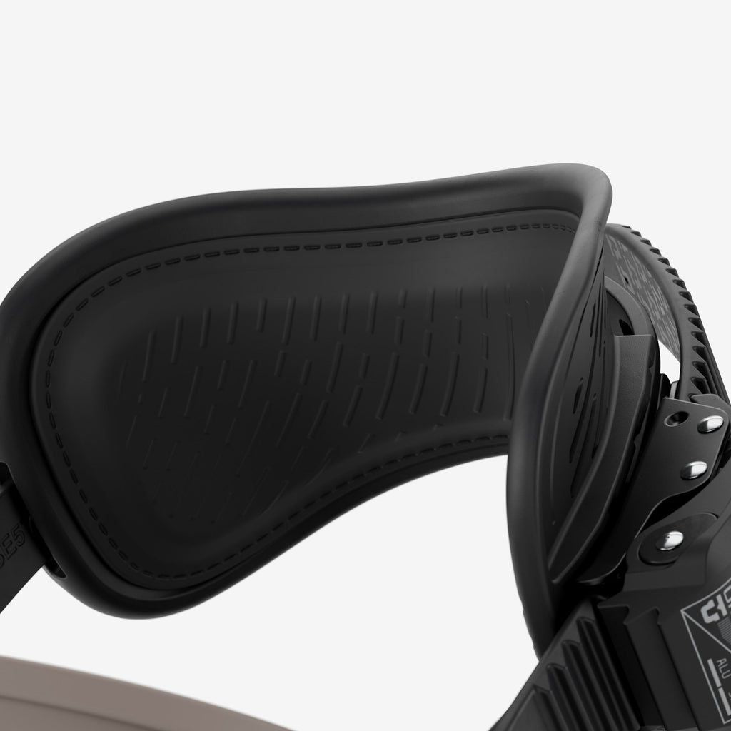 Union Binding Company Strata Snowboard Bindings