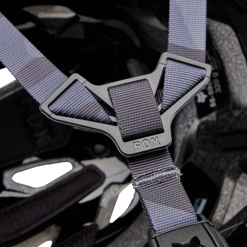 2026 Fox Racing Crossframe Pro Camo Helmet