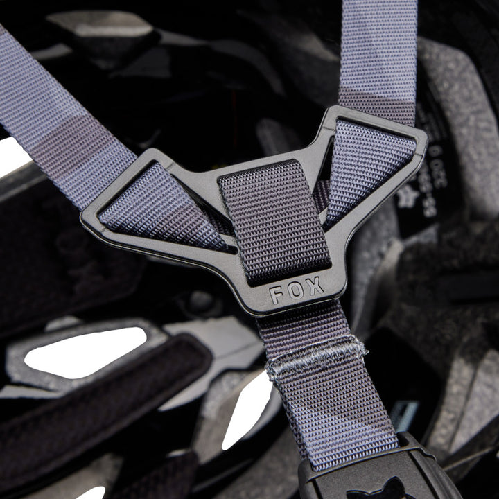 2026 Fox Racing Crossframe Pro Camo Helmet