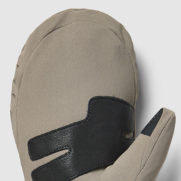 Outdoor Research Women's Sureshot Softshell Mitt