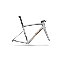 Gloss Silver Dust/Shadow Silver Dry Impasto/Photon Orange Tint Over Silver Dust