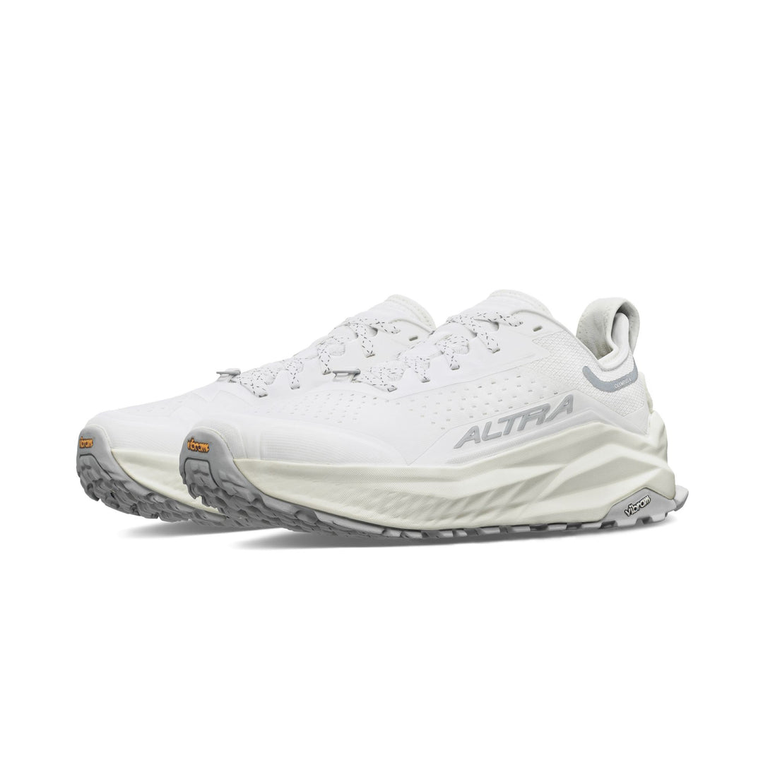 Altra Running Men's Olympus 6 Trail Shoes