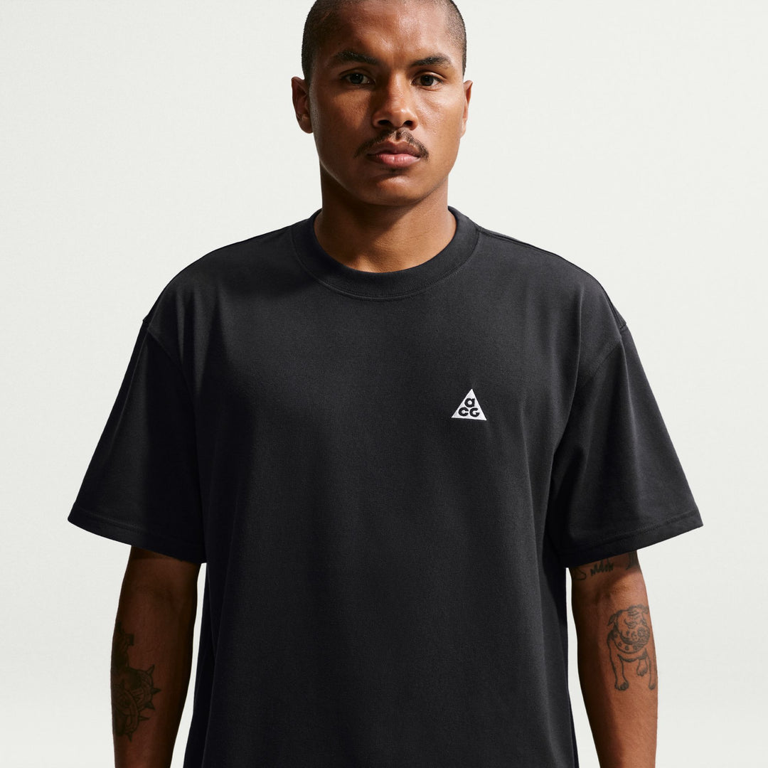 Nike ACG Men's Short-Sleeve T-Shirt