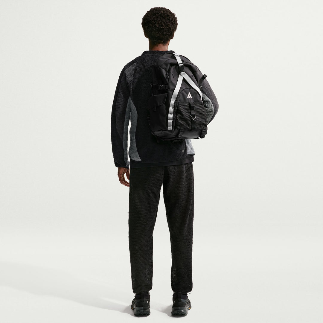 Nike ACG Men's Wolf Lichen Crew-Neck Top