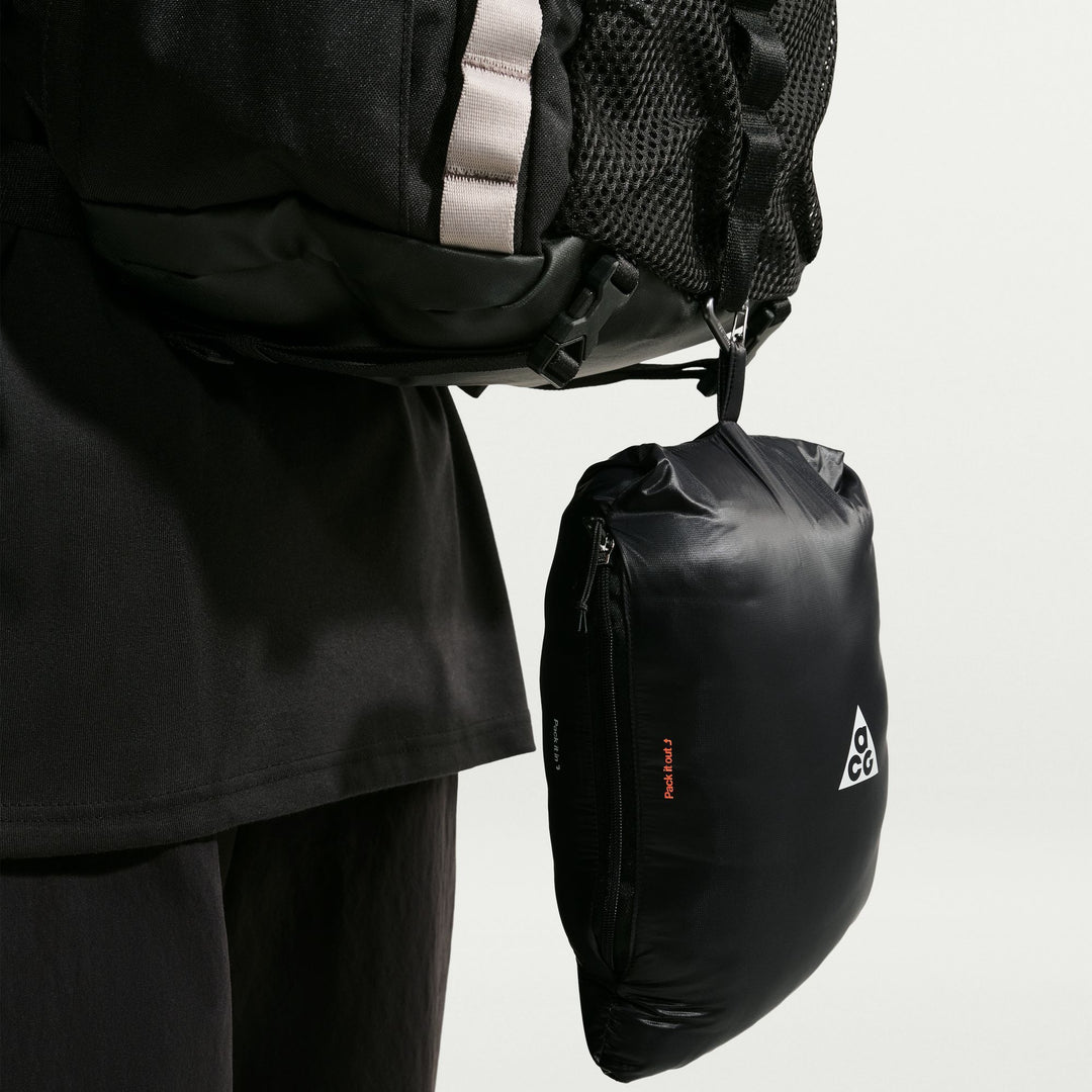 Nike ACG Men's Lava Flow Ultralight Therma-Fit ADV Down Jacket