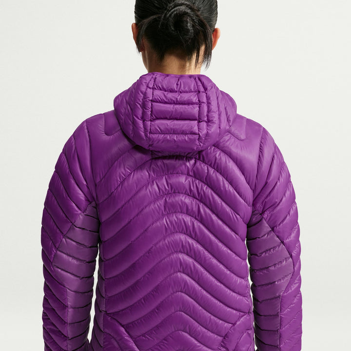 Nike ACG Women's Lava Flow Ultralight Therma-Fit ADV Down Jacket