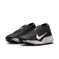 Black/Summit White/Lt Orewood Brn