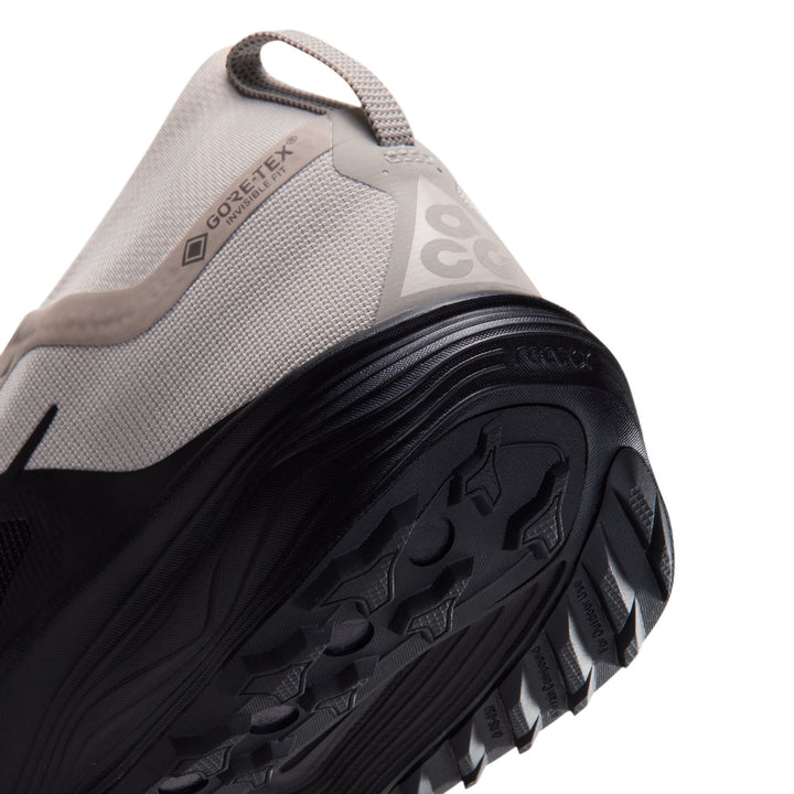 Nike ACG Men's Pegasus GORE-TEX Waterproof Trail Running Shoes