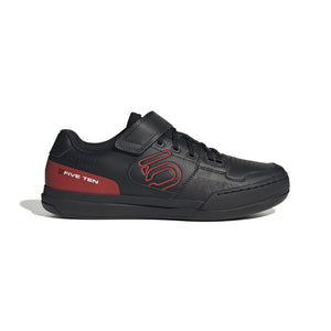 Core Black/Red/Cloud White