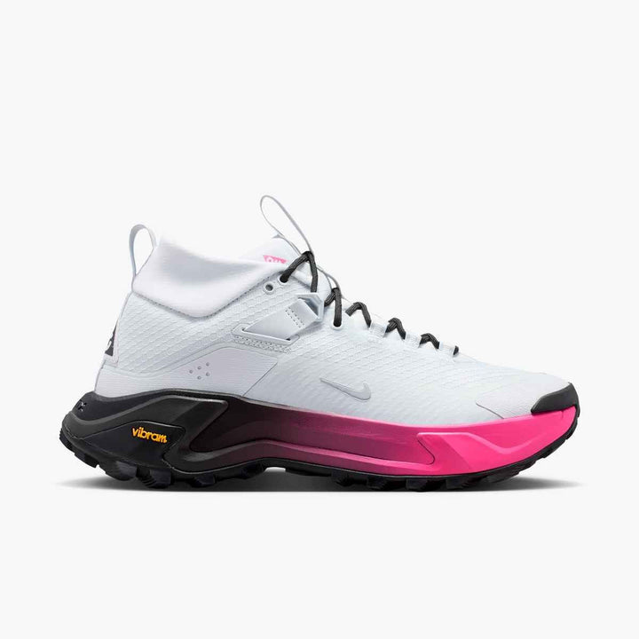 Nike ACG Women's Zegama Hike Hiking Shoes