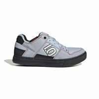 Crystal Sky/Off White/Core Black