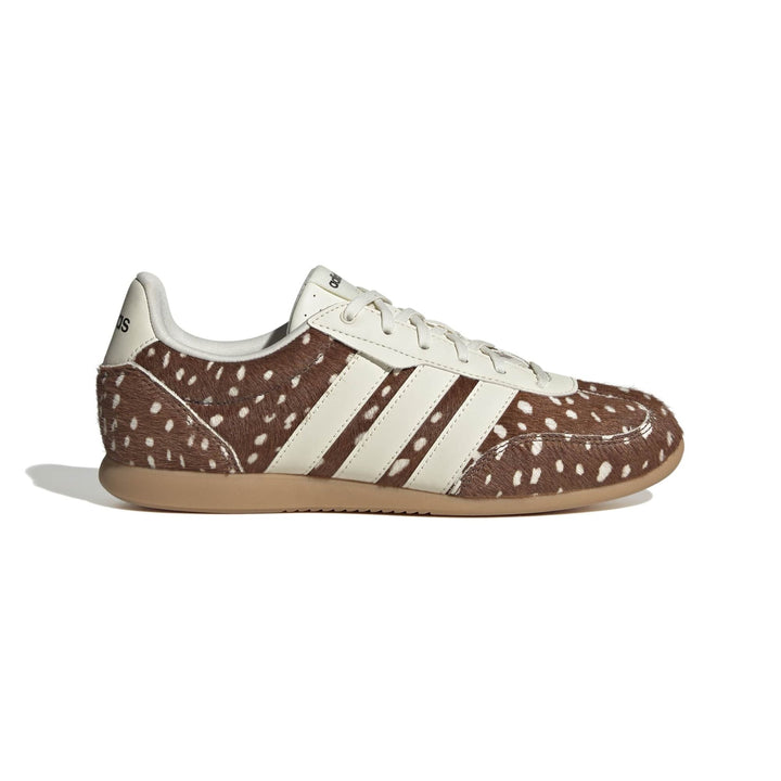 Adidas Women's Barreda Low Shoe