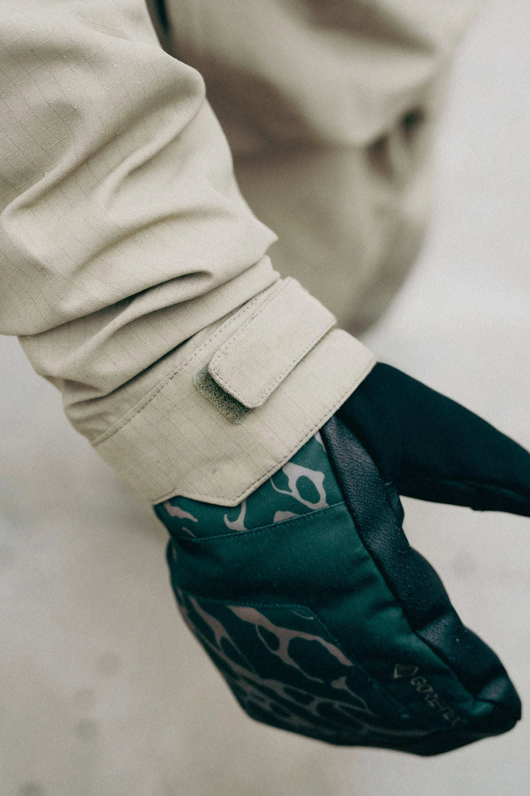 686 Men's Ghost™ 2.5L Anorak