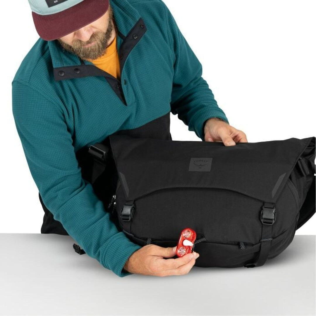Osprey Metron Messenger 18L