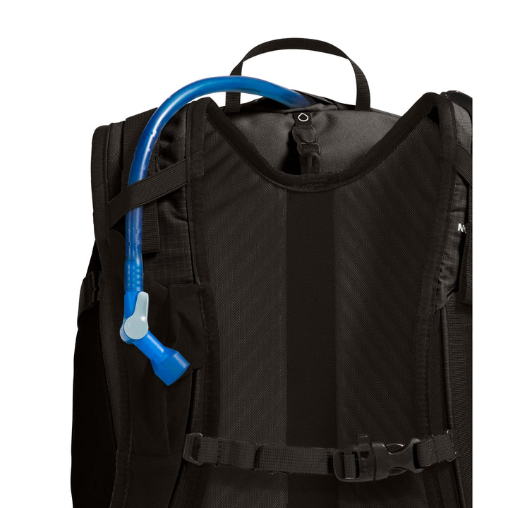 The North Face Basin 24L