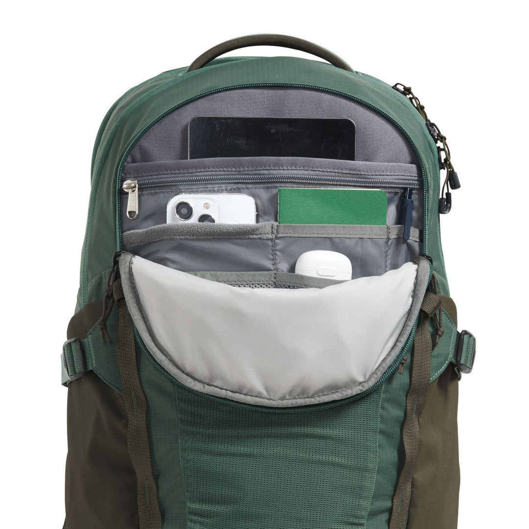 The North Face Recon