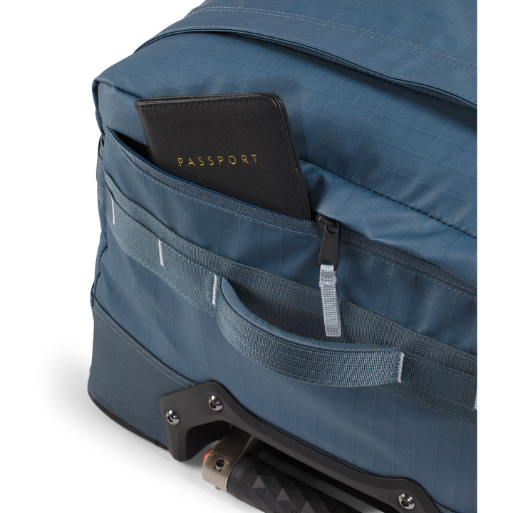 The North Face Base Camp Voyager 29 Roller