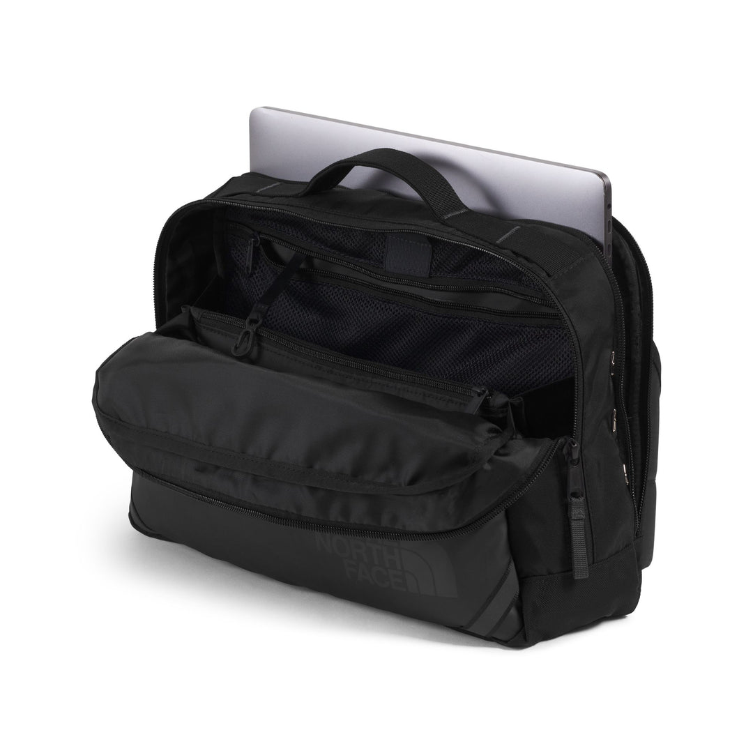 The North Face Base Camp Voyager Sling
