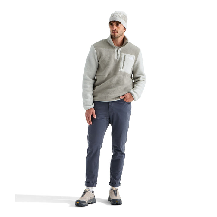 The North Face Men's Yumiori ¼ Zip