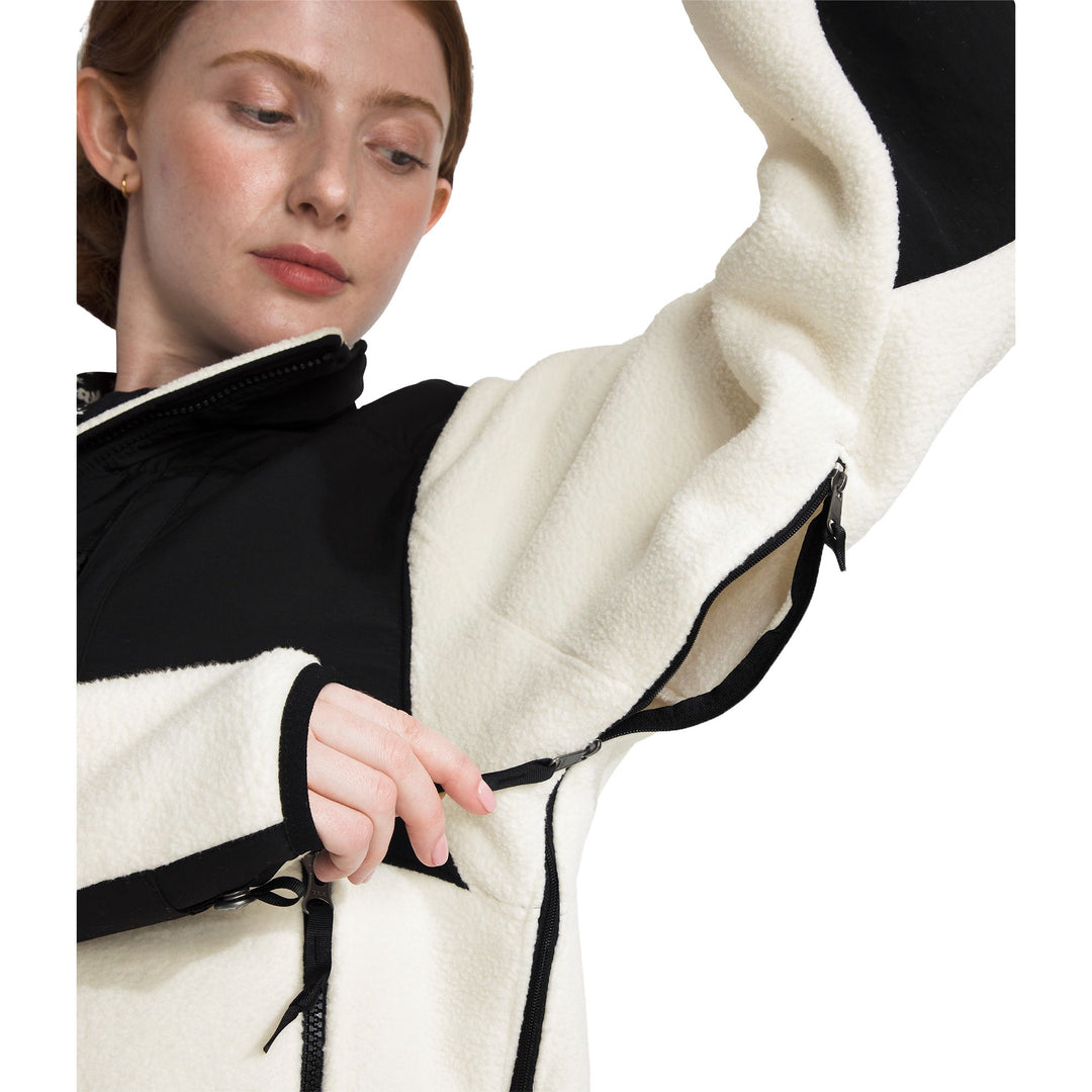 The North Face Women's Retro Denali Jacket