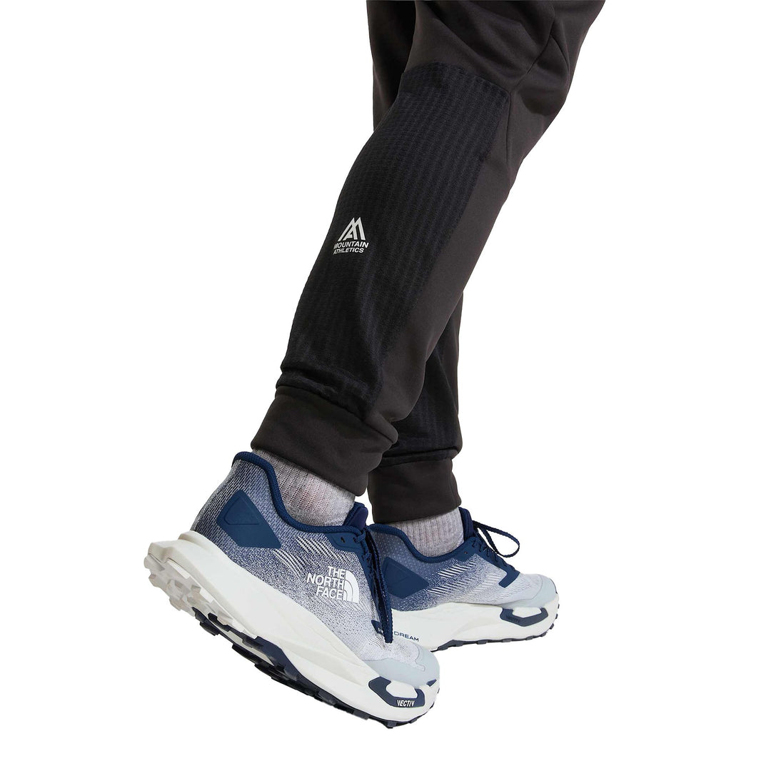 The North Face Men's Mountain Athletics Fleece Pant