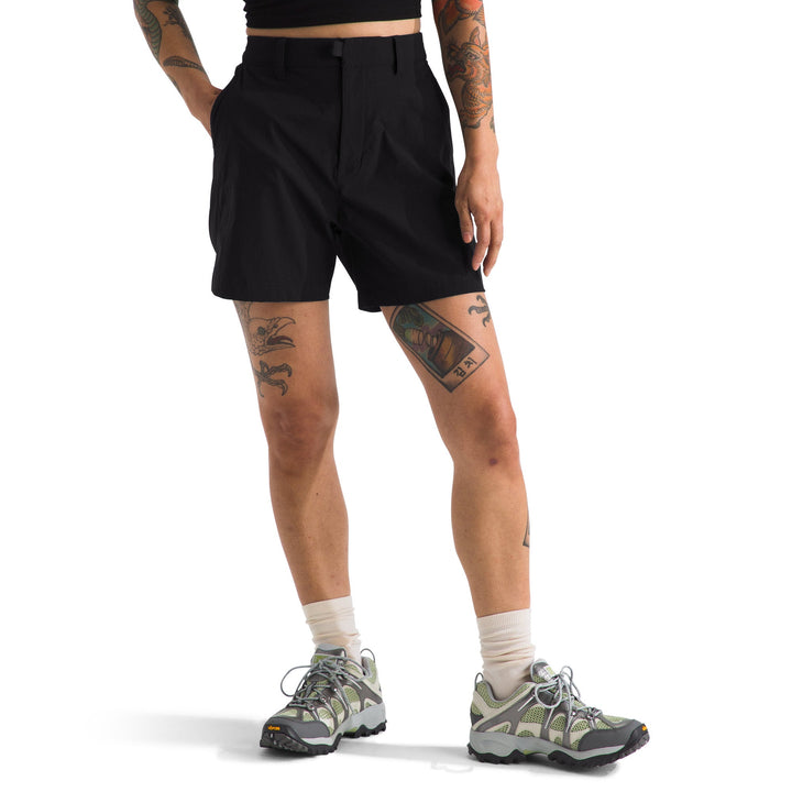 The North Face Women's Basin Short—5"
