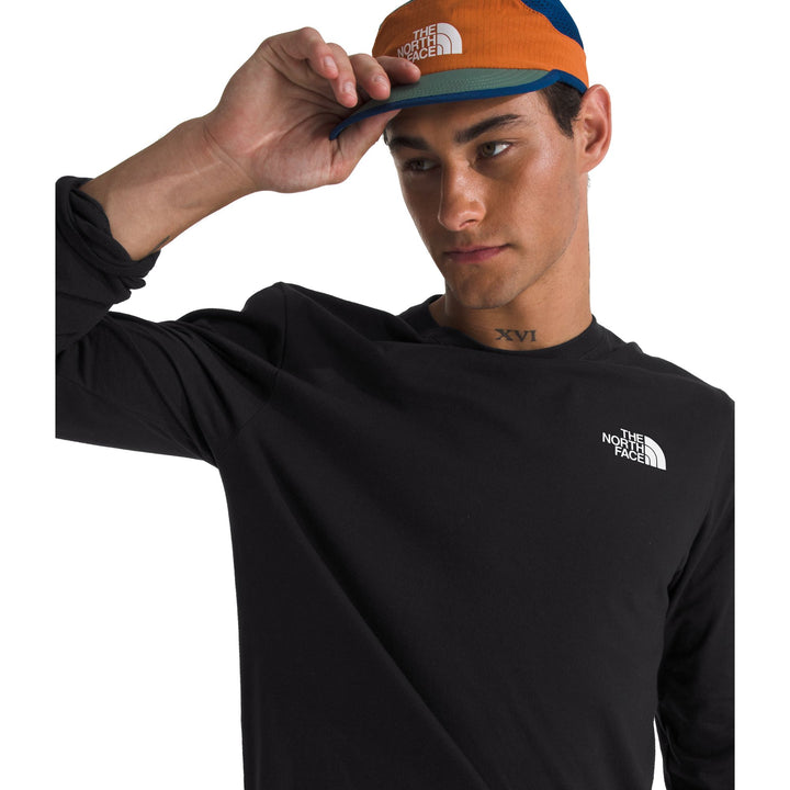 The North Face Men's Evolution Box NSE Regular Long-Sleeve Tee