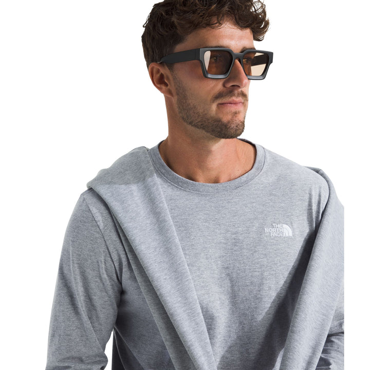 The North Face Men's Evolution Simple Dome Regular Long-Sleeve Tee