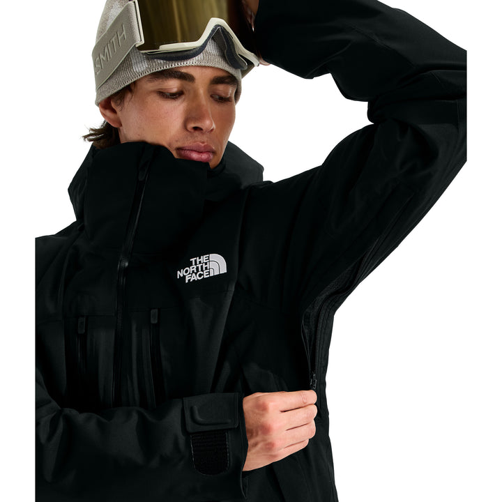 The North Face Men's Chakal Jacket