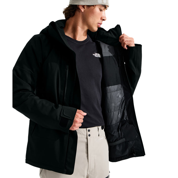 The North Face Men's Chakal Jacket
