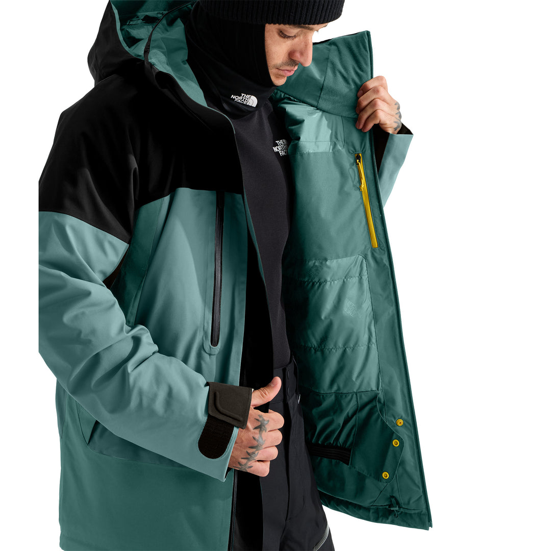 The North Face Men's Chakal Jacket