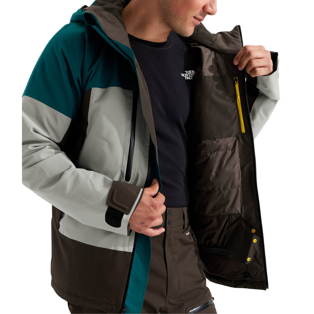 The North Face Men's Chakal Jacket