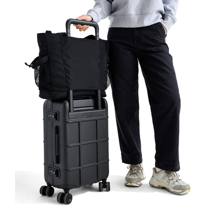 The North Face Hot Shot Tote