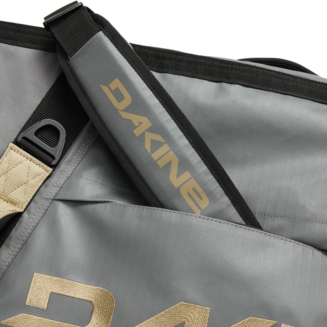 Dakine Regulator Triple Surfboard Bag