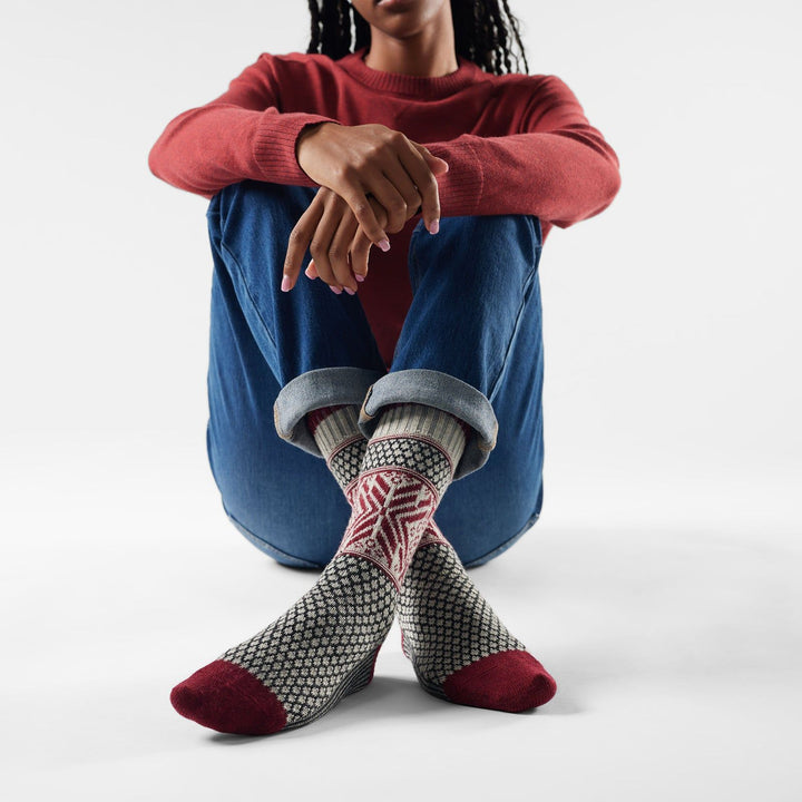 Smartwool Women's Everyday Cozy Popcorn Snowflake Crew Socks