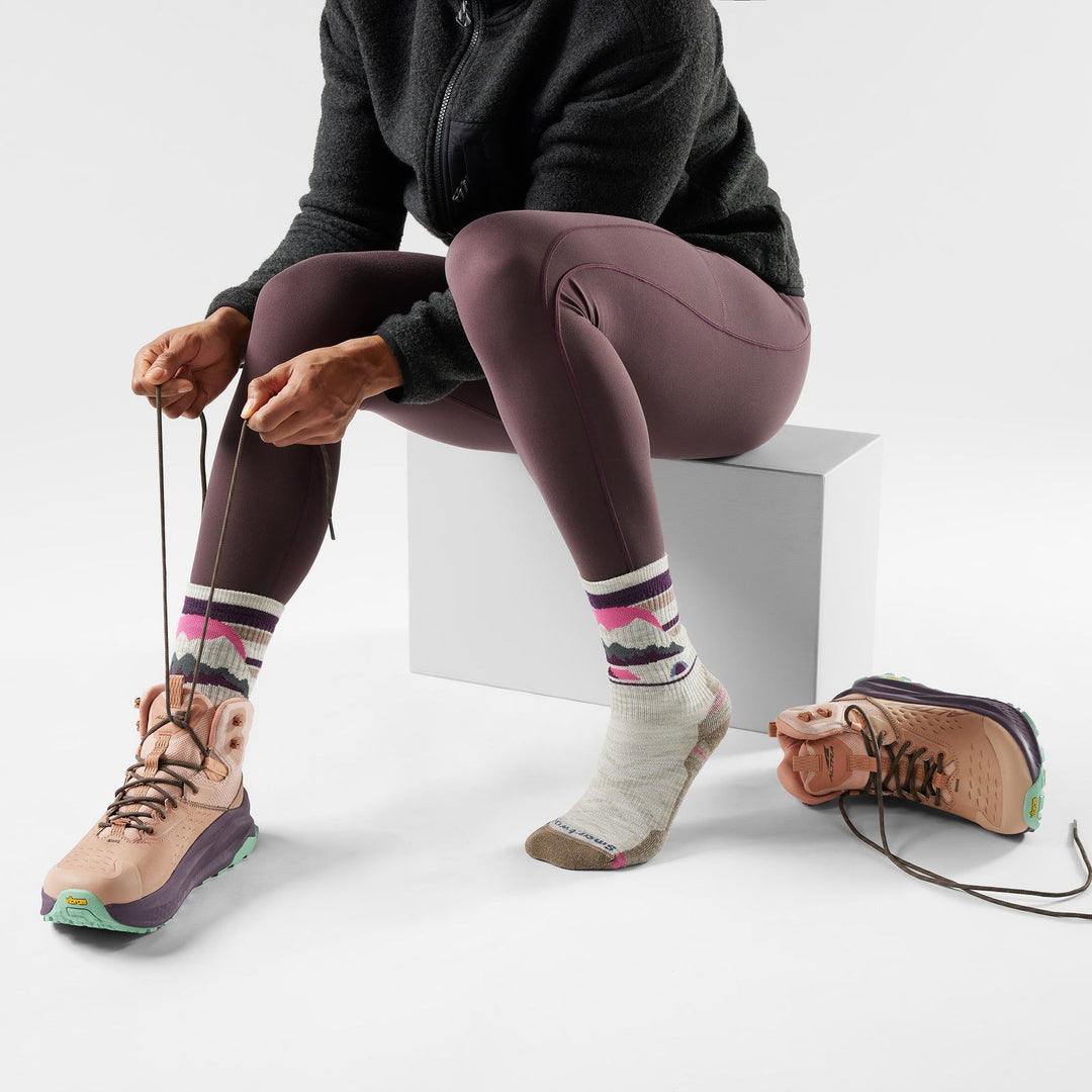 Smartwool Women's Hike Light Cushion Mountain Moon Crew Socks