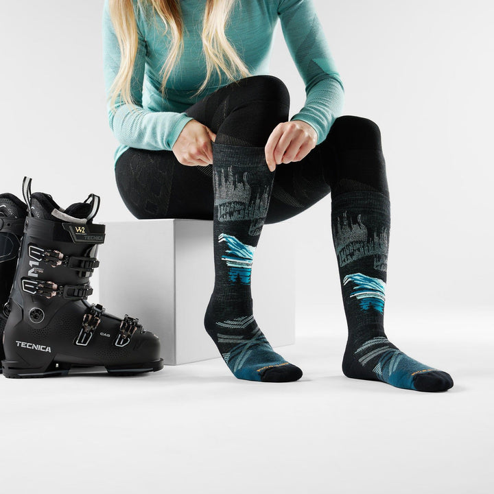 Smartwool Women's Ski Full Cushion Alpine Auroras OTC Socks