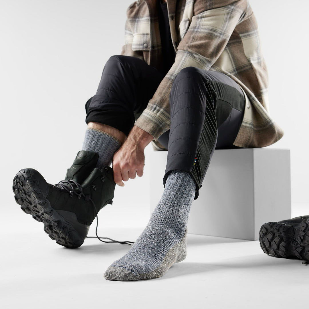 Smartwool Mountaineer Classic Edition Max Cushion Second Cut Crew Socks