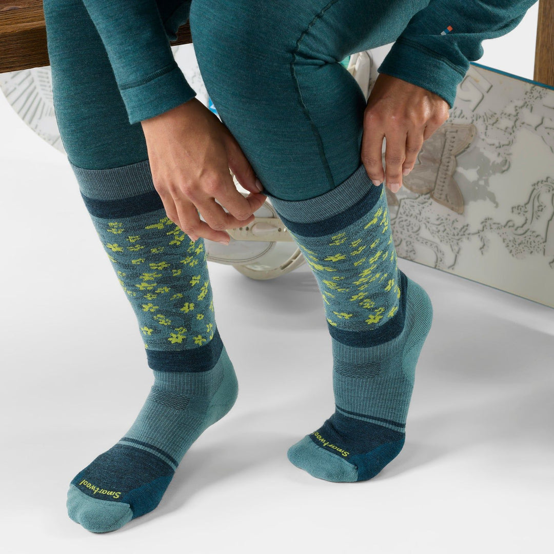 Smartwool Women's Snowboard Targeted Cushion Wild Blossom OTC Socks