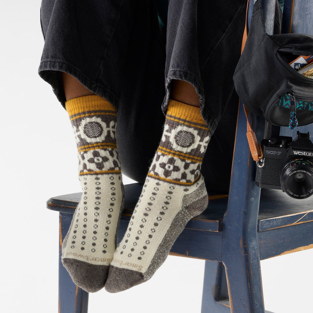 Smartwool Women's Everyday Cozy Retro Sunflower Crew Socks