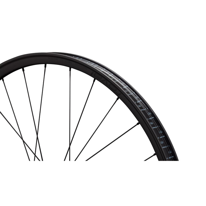 2026 Specialized Roval Traverse HD 240 DEG