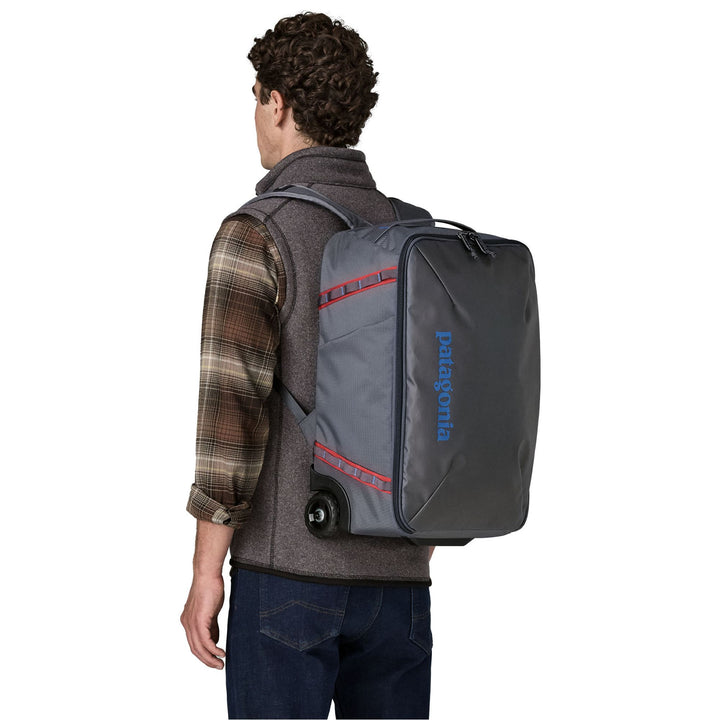 Patagonia Black Hole MLC Wheelie