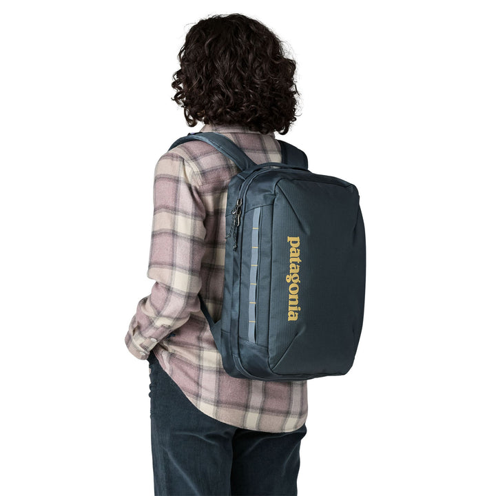Patagonia Black Hole Micro MLC