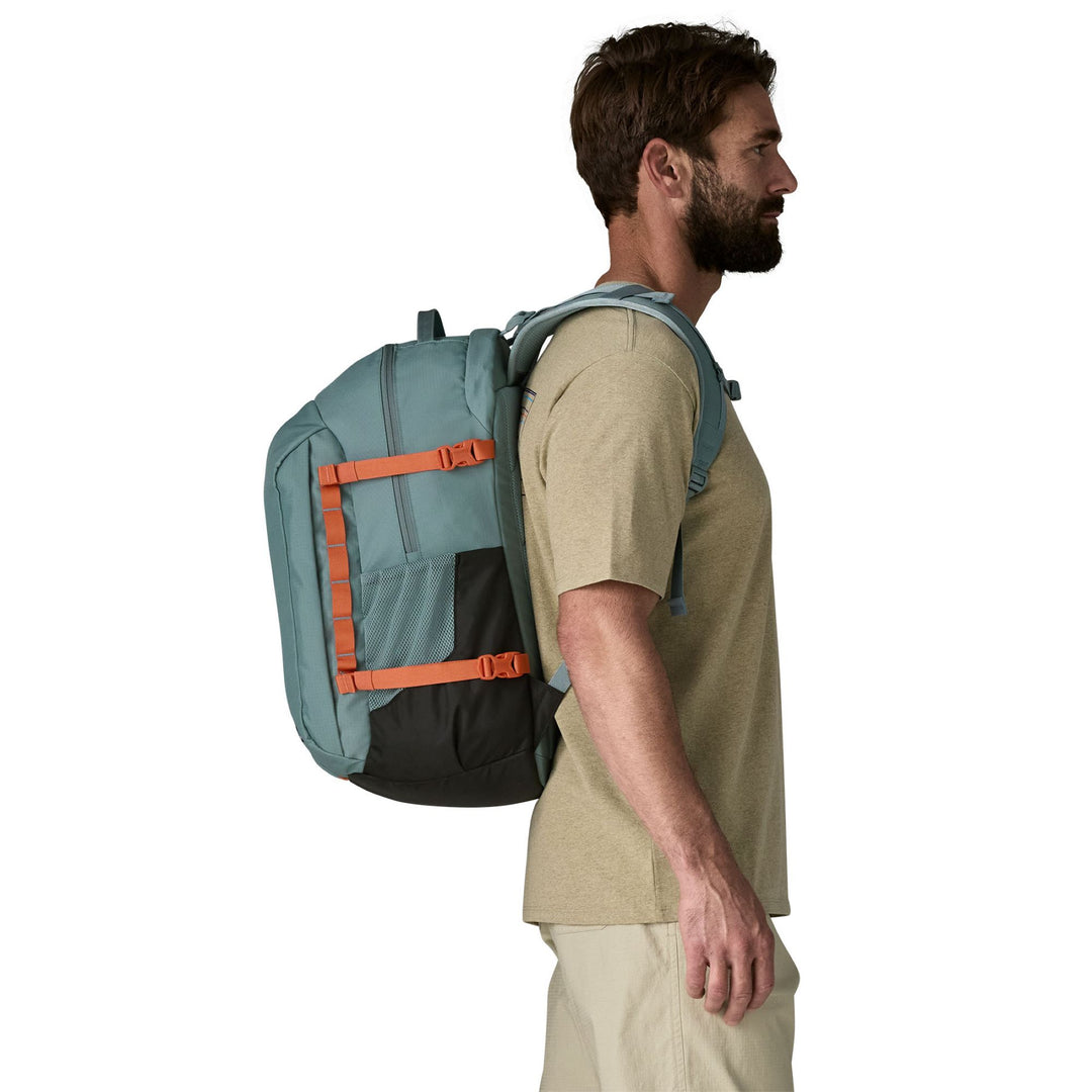 Patagonia Refugio Day Pack 32L