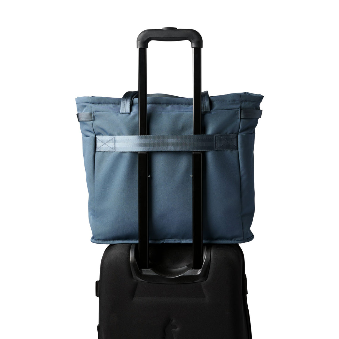 Cotopaxi Mente 22L Tote