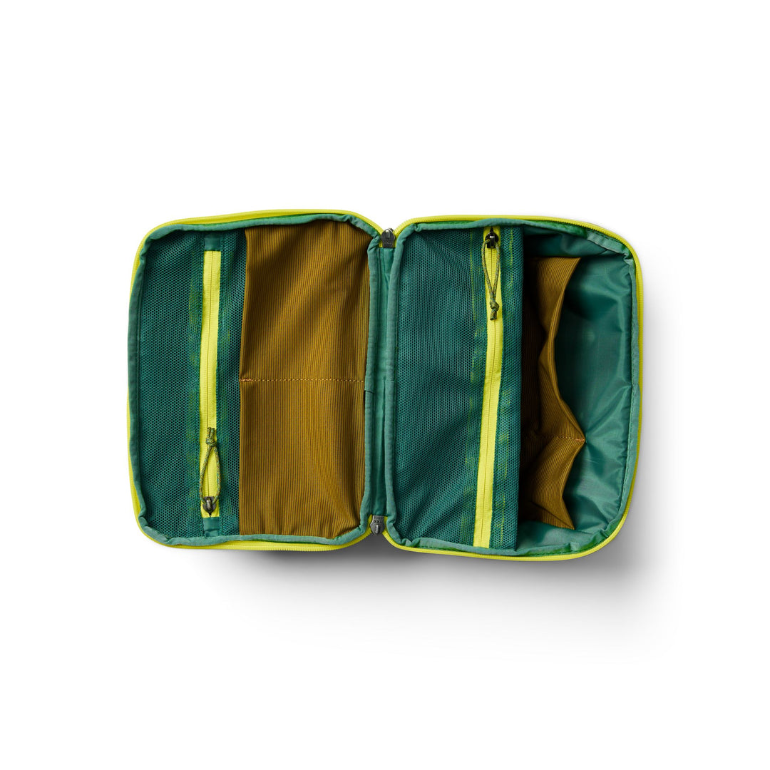 Cotopaxi Viaje Toiletry Kit