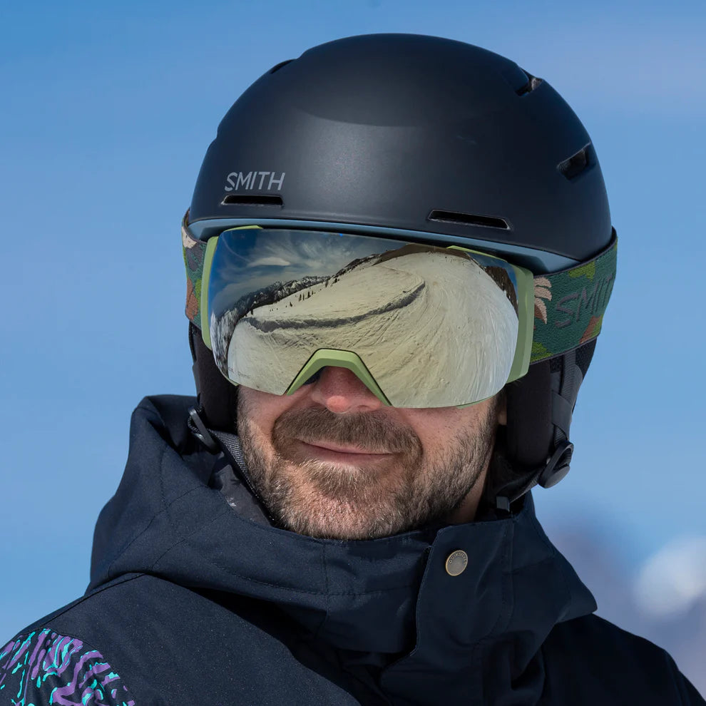 Smith Altus MIPS Helmet